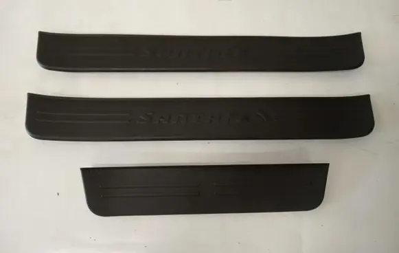 Hyundai Santa Fe Front sill trim cover