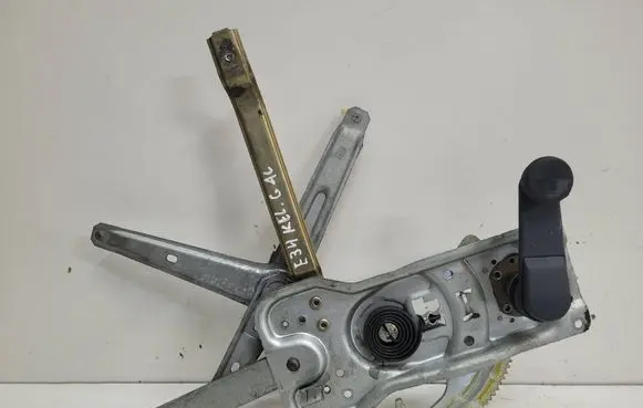 BMW 5 E34 Rear door manual window regulator 51341944