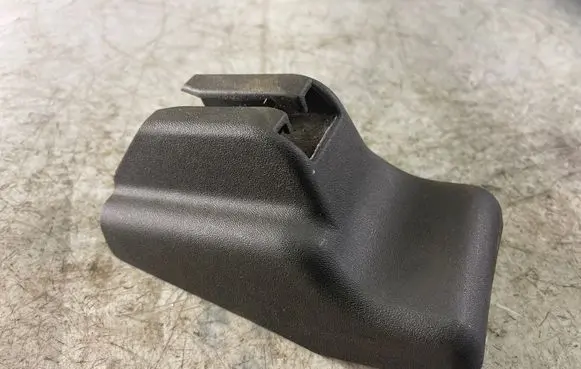 Nissan Navara D40 Front passenger seat rail trim 87508eb00x