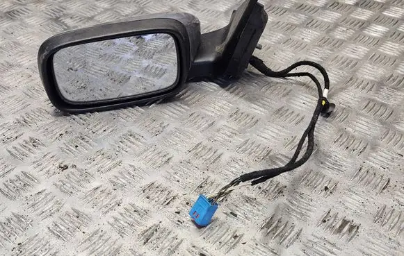 Volvo V50 Front door electric wing mirror 30744587 4001851 110505