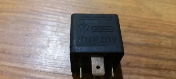 Audi A6 S6 C5 4B Other relay 431951253H 0332014156