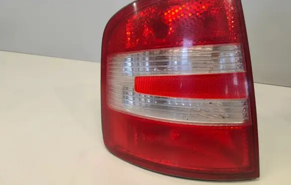 Skoda Fabia Mk1 (6Y) Rear/tail lights 6Y9945111B