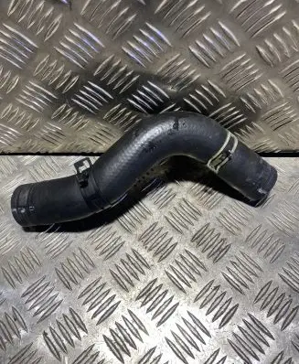 Subaru Legacy VII Engine coolant pipe/hose