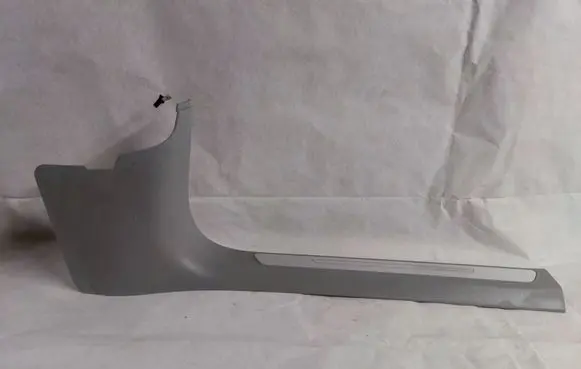 Audi A8 S8 D4 4H Front sill trim cover 4H1867272C