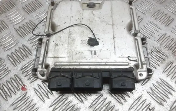 Citroen Xsara Engine control unit/module 0281011339 9649212280