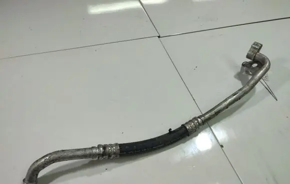 Mitsubishi Outlander Air conditioning (A/C) pipe/hose