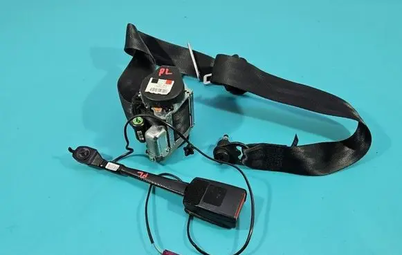 Ford C-MAX II Front seatbelt AM51R61295ADW IMPRK1575176