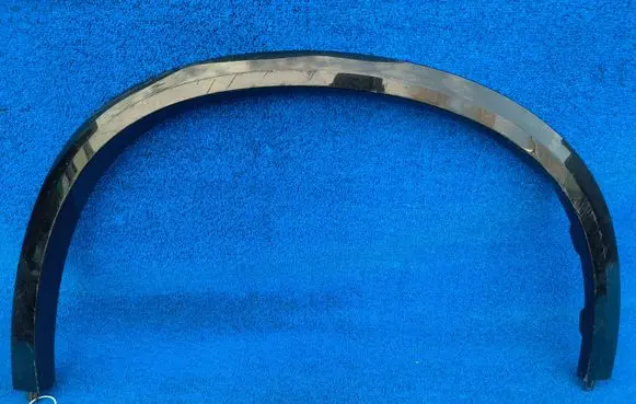 BMW X5 G05 Front arch trim 8099124