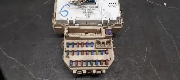 Fiat Sedici Fuse box set 36770-79J21