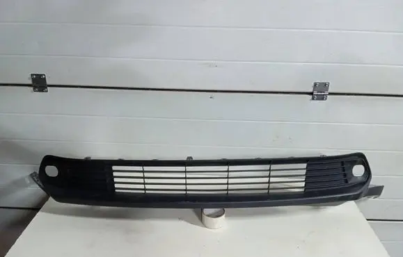 Toyota Yaris Cross Front bumper lip 118288A0