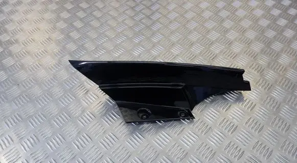 Nissan X-Trail T32 Rear/tail light trim molding 960334CE0A