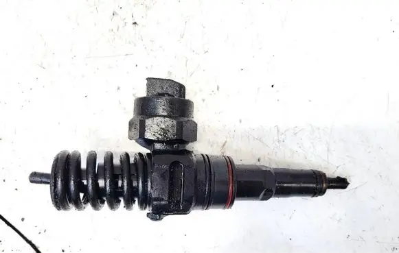 Ford Galaxy Fuel injector 038330073 0414720014