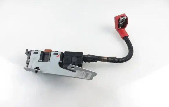 Infiniti M Battery relay fuse 241051MS1A