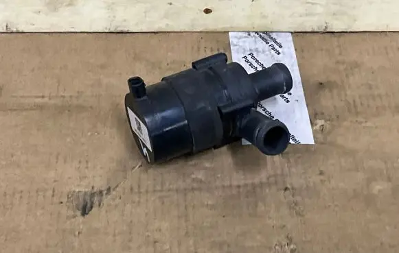 BMW 7 F01 F02 F03 F04 Electric auxiliary coolant/water pump 9021808A 33910