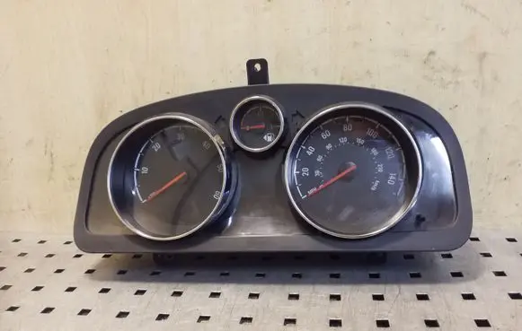 Opel Antara Speedometer (instrument cluster) 95489440