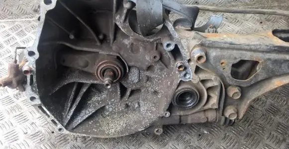 Honda Civic Manual 5 speed gearbox 1M-1001087