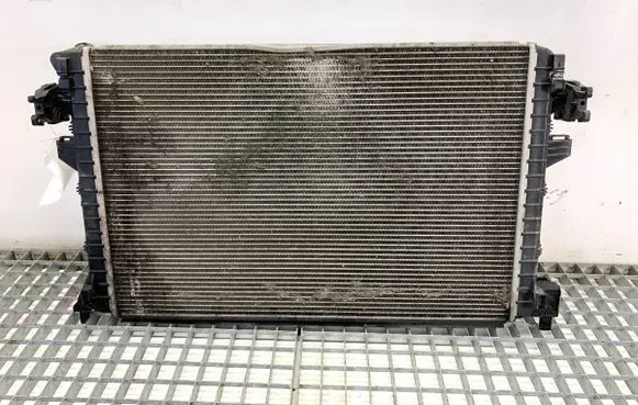 Volkswagen PASSAT B8 Coolant radiator 5Q0121251HS
