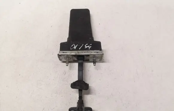 Saab 9-3 Ver1 Front door check strap stopper