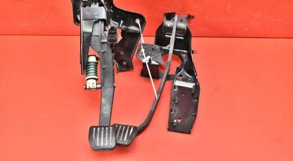 Ford Mondeo MK IV Accelerator throttle pedal 7G9N7B633AGB