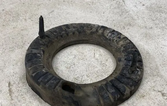 Volvo V70 Rear coil spring rubber mount 6G915B718BAA
