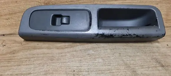 Volvo S40 Electric window control switch 31272012