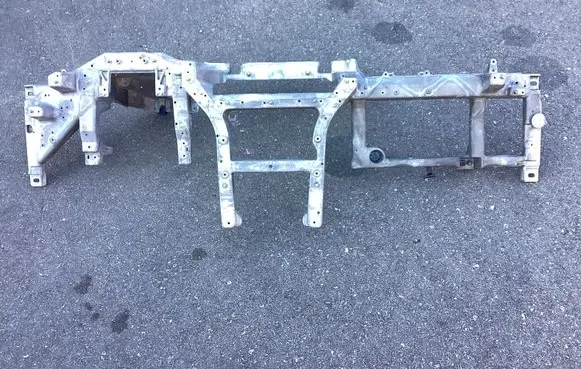 Land Rover Discovery 5 Dashboard cross member/frame bar HPLA04545AB