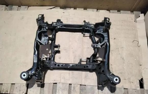 Mercedes-Benz ML W166 Front subframe 