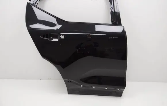 Volvo XC40 Rear door 