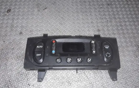 Renault Scenic I Climate control unit 7700435400