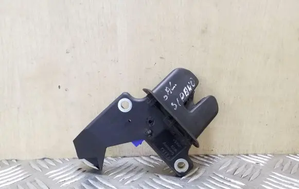 Audi A4 S4 B6 8E 8H Tailgate/trunk/boot lock/catch/latch 8E5827505B 8E5827520