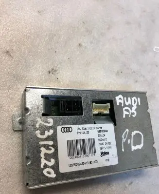 Audi A5 Sportback 8TA Light module LCM 89500248