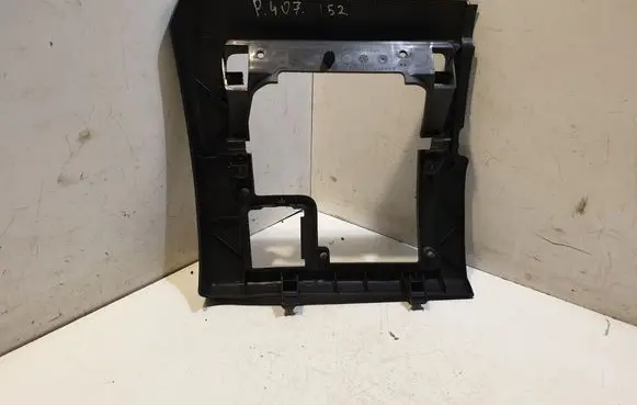 Glove box frame
