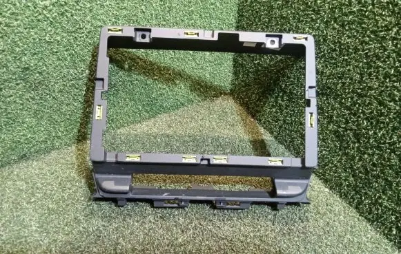 Renault Master III Dashboard glove box trim 682603805R 00233982