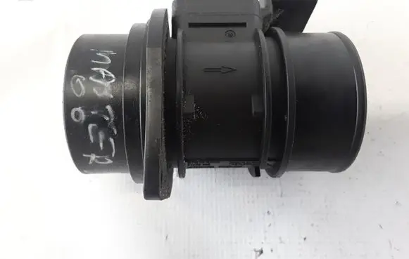 Renault Master II Mass air flow meter H7700314669