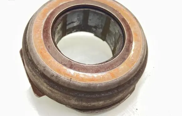 Skoda Octavia Mk2 (1Z) clutch release bearing 445269EC