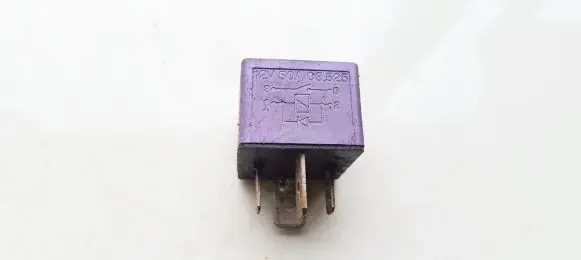 Renault Scenic I Other relay 12v50a03525