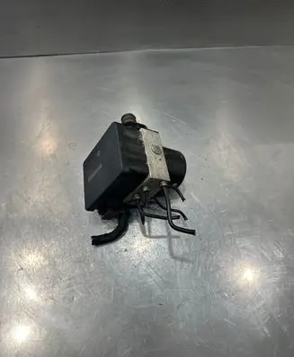 Volkswagen Touran I ABS Pump 1K0907379AC 00005305H0 10096003593