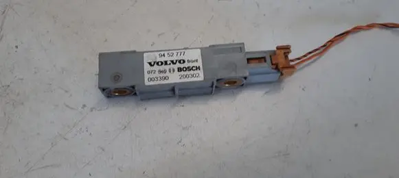 Volvo XC70 Airbag deployment crash/impact sensor 9452777 200302 003390