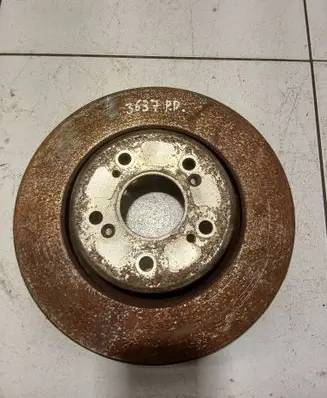 Honda CR-V Front brake disc Nocode