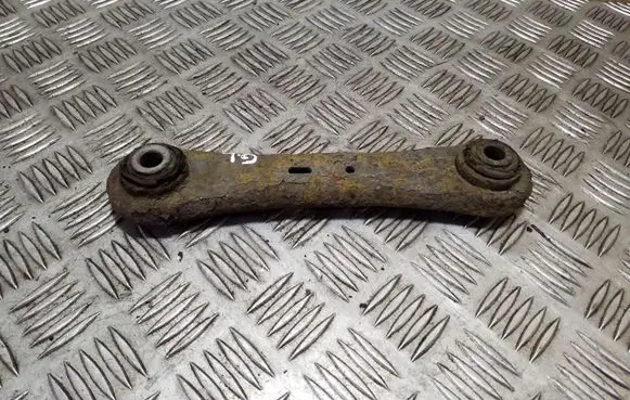 Volvo XC70 Rear control arm