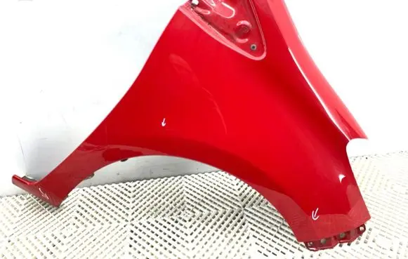 Toyota Yaris Fender 3P0