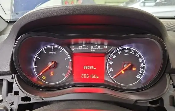 Opel Corsa E Speedometer (instrument cluster) 39056365 IMPRK1590062