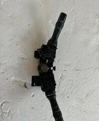 Toyota Verso Light switch