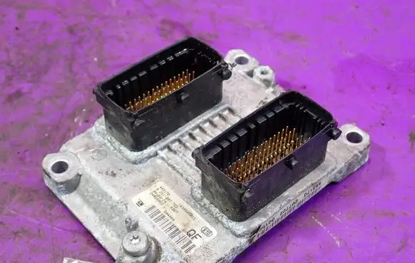 Opel Astra H Engine control unit/module ECU 0261207722