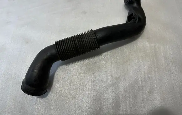 Volvo S60 Intercooler hose/pipe 30680446