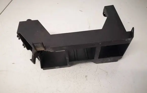 Volkswagen PASSAT B6 Other exterior part 3C0937546A