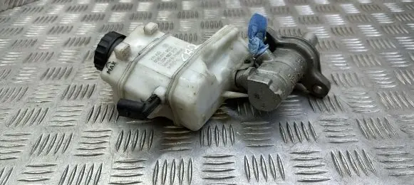 Volkswagen PASSAT B8 Master brake cylinder 5QE611301A