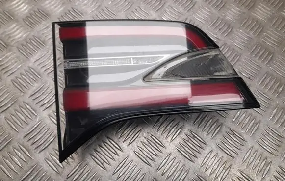 Tesla Model X Rear/tail lights 103433800A