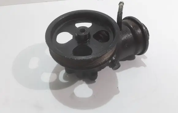 Toyota Corolla Verso AR10 Power steering pump