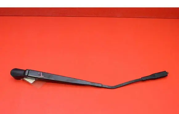 Ford Mondeo MK I Rear wiper blade arm DS7317C403AB